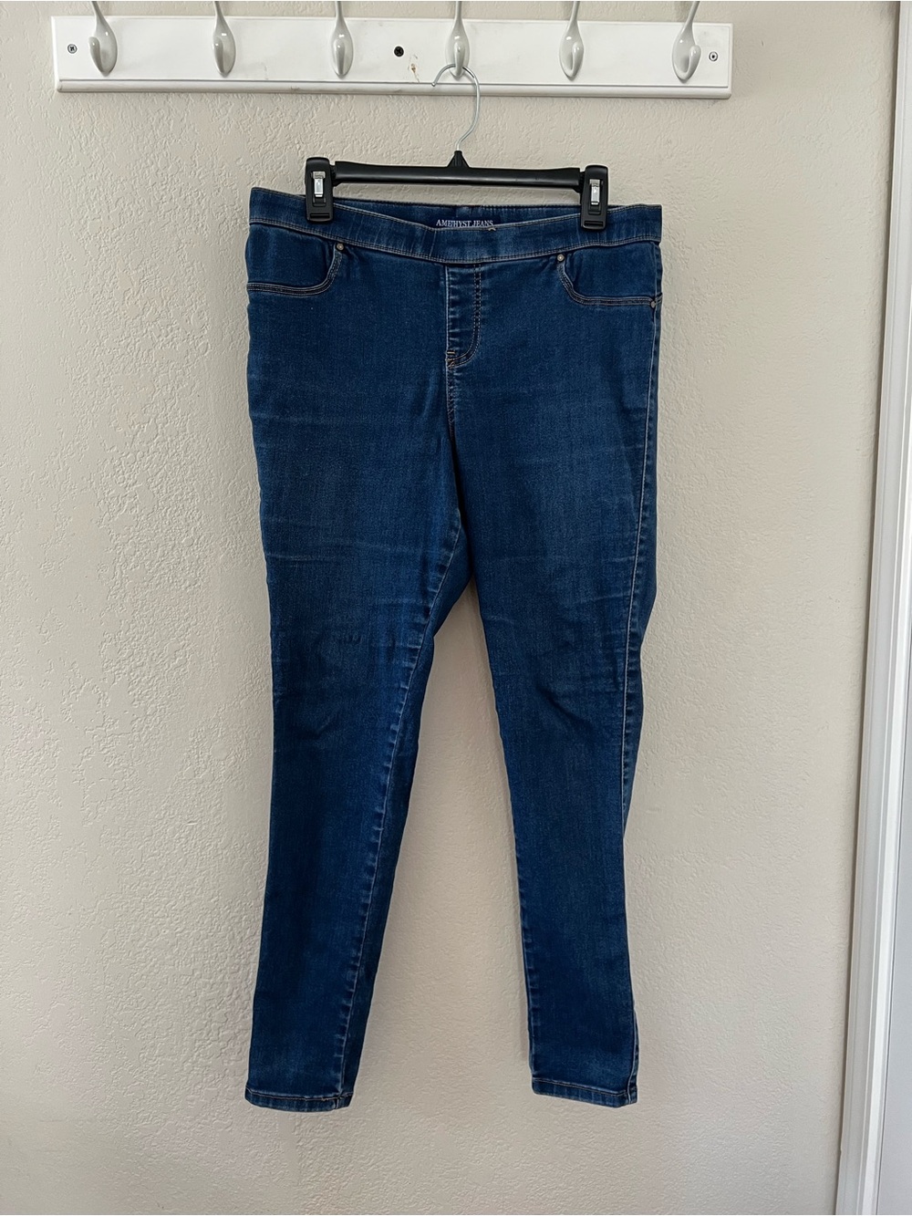 Amethyst Navy Blue Women's Skinny Jeans Size 12